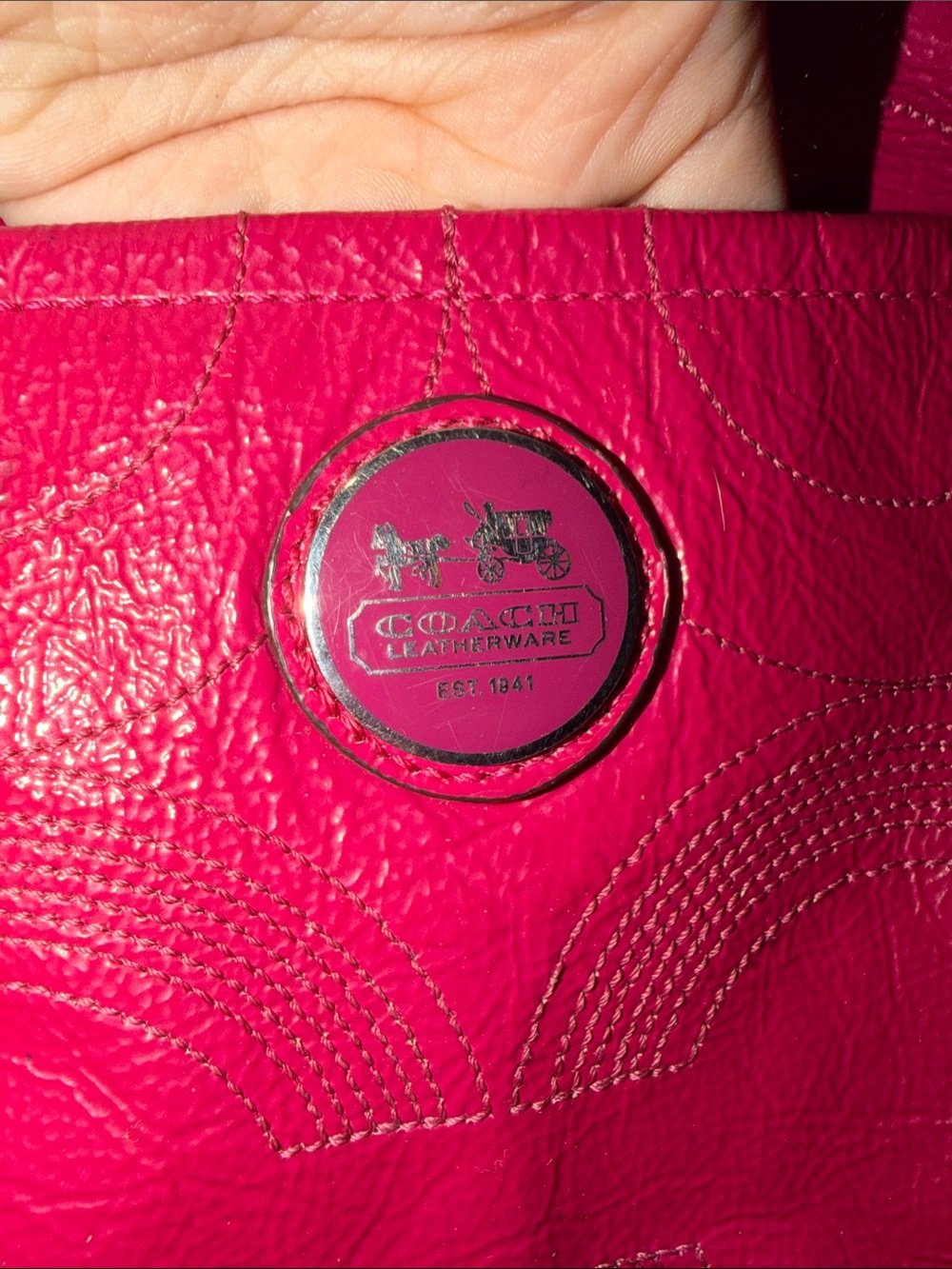 Coach Fuchsia Leather Shoulder Bag with Silver hardware - Picture 4 of 16